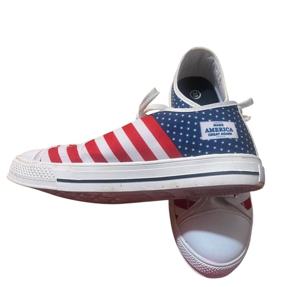 Make America great again Red and White Striped Sneakers Sz 39 or 9 NWOT
